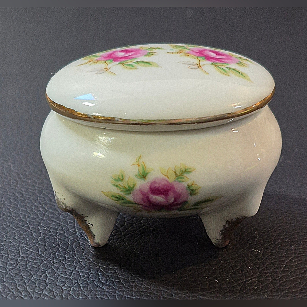 Small Gold Rim Footed Dish With Lid  & Painted Rose Detal Vintage Antique